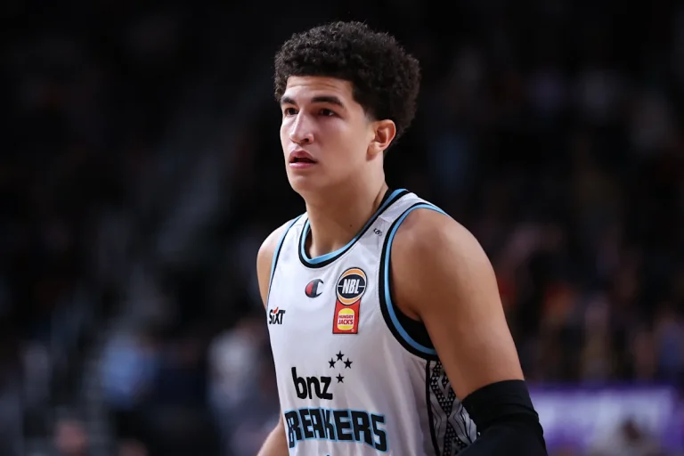 Mexico's Karim Lopez reportedly declares for the 2026 NBA Draft