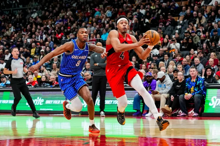 Raptors go on a 31-0 run in Sunday's 139-87 rout over the Magic