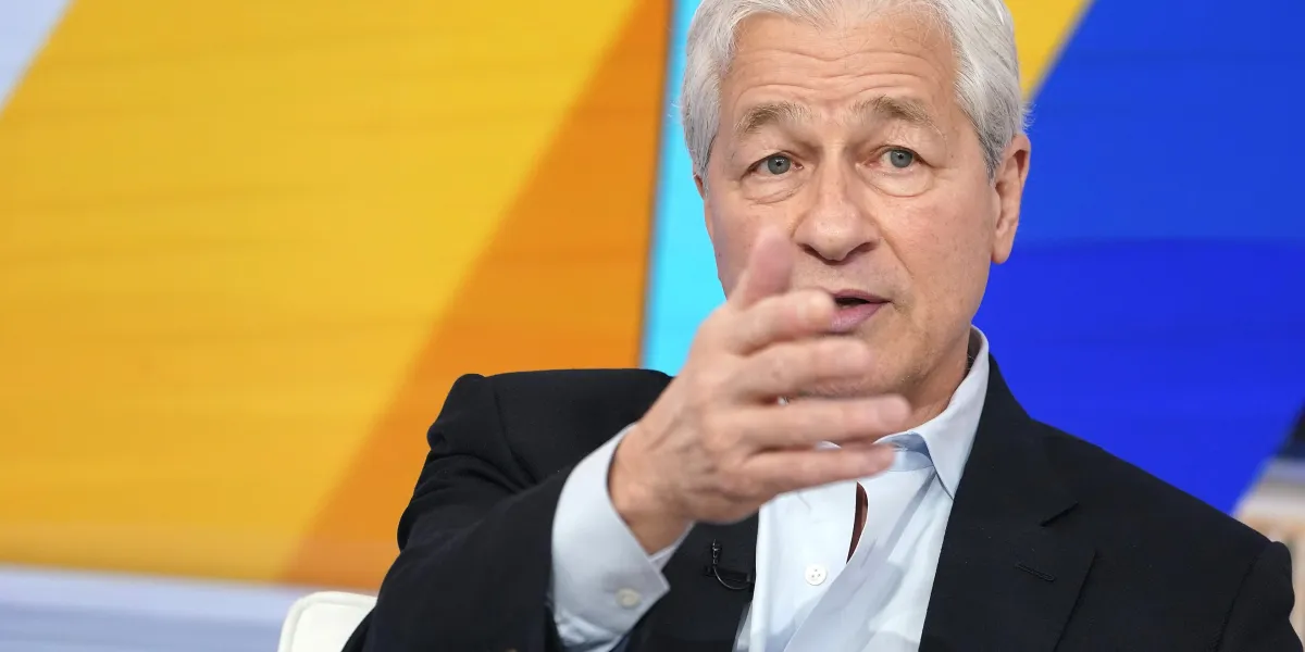 Jamie Dimon warned of mass business exodus from N.Y. Data shows talent choosing Manhattan over Miami