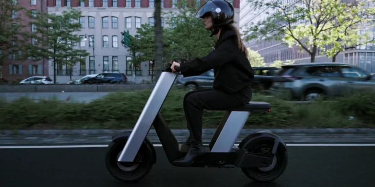 a16z-backed Infinite Machine is building e-bikes that feel like mopeds. Cyclists may have qualms