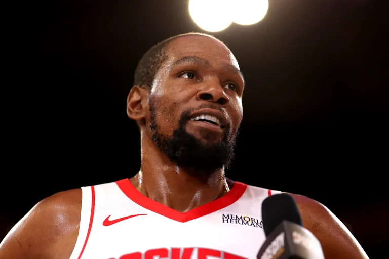 Kevin Durant passes Michael Jordan for fifth on NBA's all-time scoring list